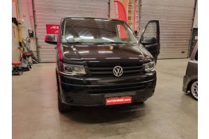 VW Transporter T5 2003-2015 Android-Soittimen, Peruutuskameran ja Subbarin Asennus