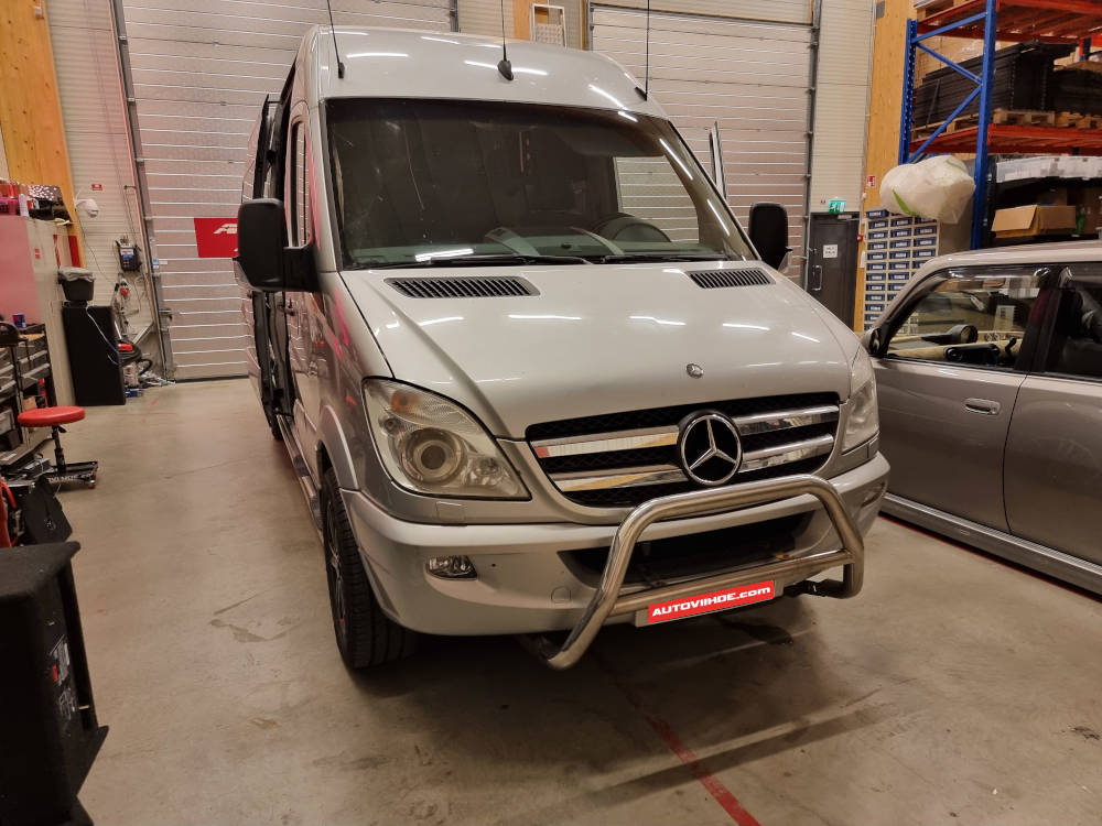 Mercedes Sprinter 2010 Audiopäivitys