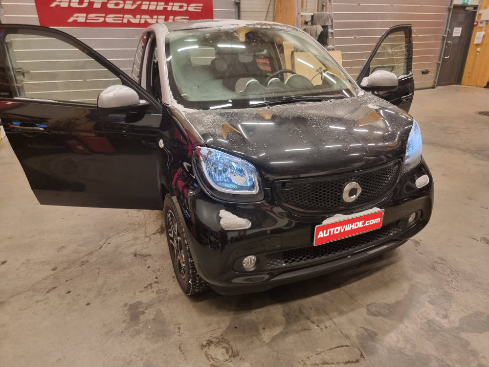 Smart Forfour MK2 2015 Autokohtaisen Android Autosoittimen Asennus